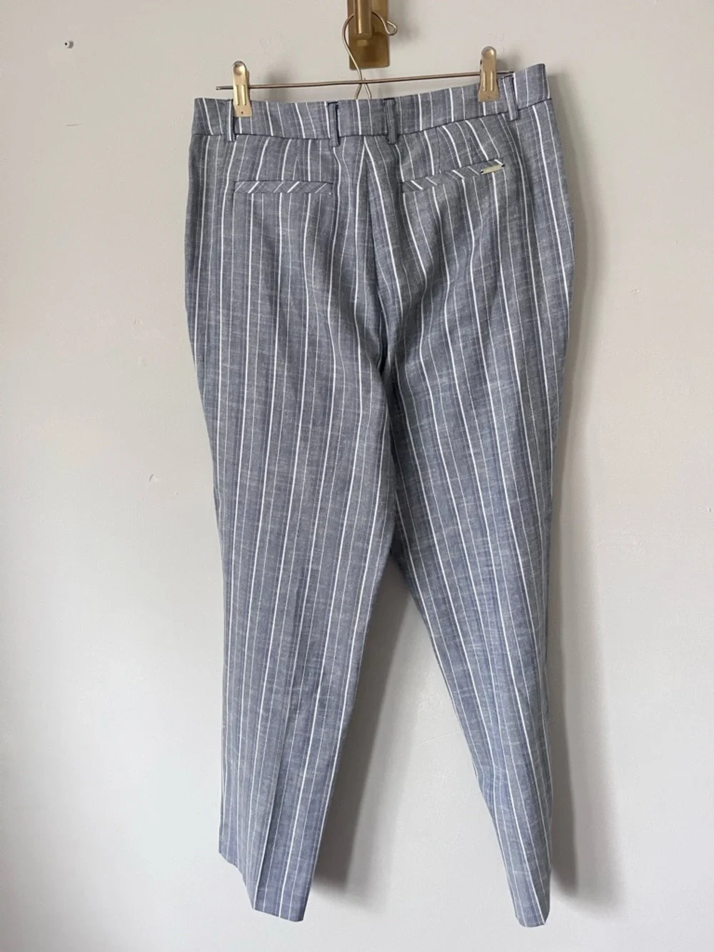 Anne Klein Gray minimalist neutral office  women's  Dress Pants size 8 - Picture 10 of 11